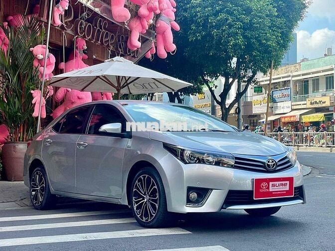 Toyota Corolla Altis 2014 2.0V đi rất êm