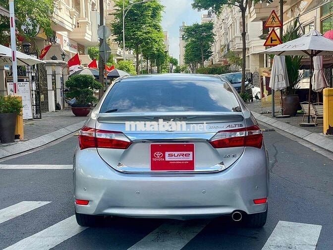 Toyota Corolla Altis 2014 2.0V đi rất êm