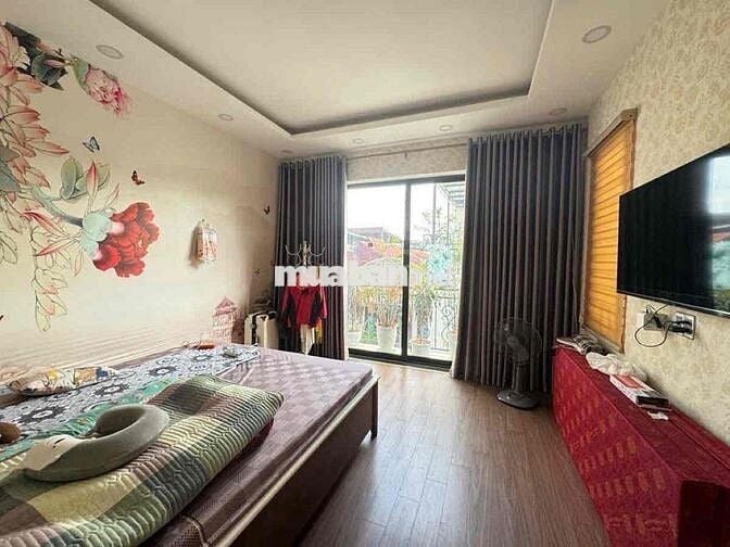 Bán nhà riêng dt 43m2 xây 4 tầng full nội thất