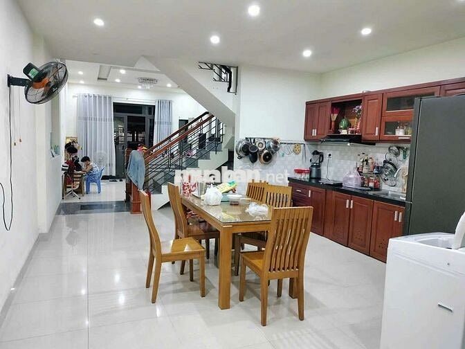 Cho thuê nguyên căn 10 pn đầy đủ pccc làm lưu trú