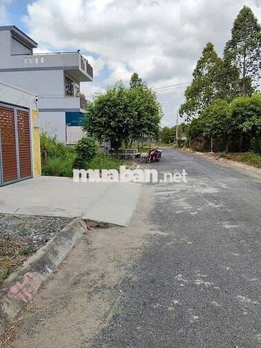 CHủ bán Gấp ! Đường số 1 _ KDC Phường Long An _ Gần Aeon Tân An .