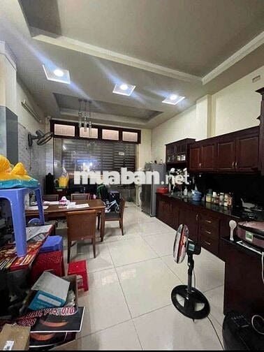 Cho thuê nhà hẻm xe tải Lũy bán Bích phường Hòa thạnh quận Tân Phú