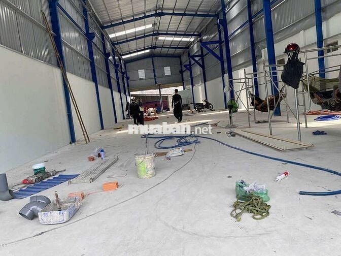 Cho thuê xưởng mới tinh đường xe cont