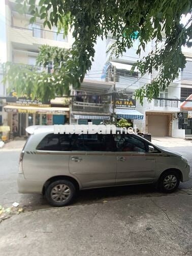 TOYOTA INNOVA ban V(SỐ TỰ ĐỘNG)BSTP GỐC SG,MẨU MỚI