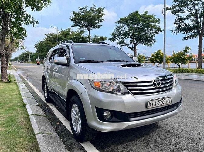 Toyota Fortuner 2014 2.5G - 250 km