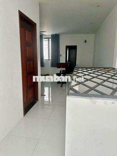 Nhà 2702m full nội thất KDC Hồng Loan