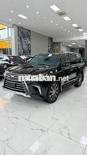 Lexus LX570 nhập Mỹ 2018, 1 chủ. Xe chạy ít.