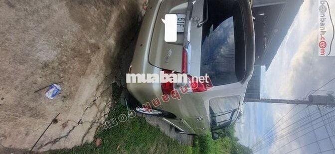 bán xe toyota innova 2014