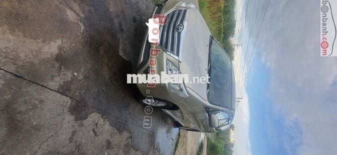 bán xe toyota innova 2014