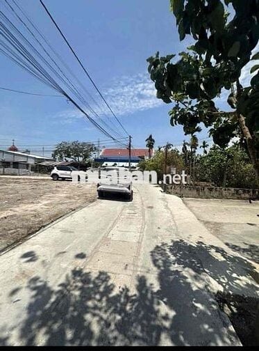 Kẹt tiền cần bán gấp lô đất 7x18 đường bê tông phường Kim Dinh
