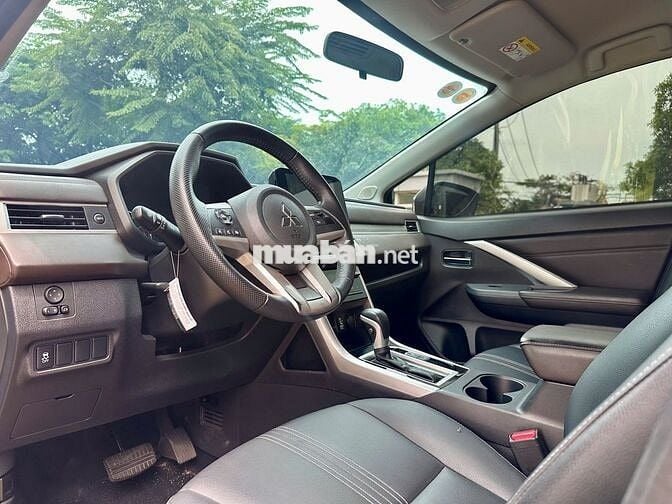 Mitsubishi Xpander AT Premium 2022 - 37000 km