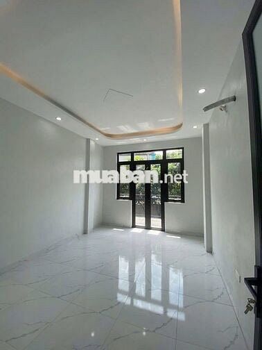 🏡 Nhà ĐÔNG LA ĐẠI THÀNH – NHỈNH 4 Tỷ - 60M2 - SÂN CỔNG RIÊNG