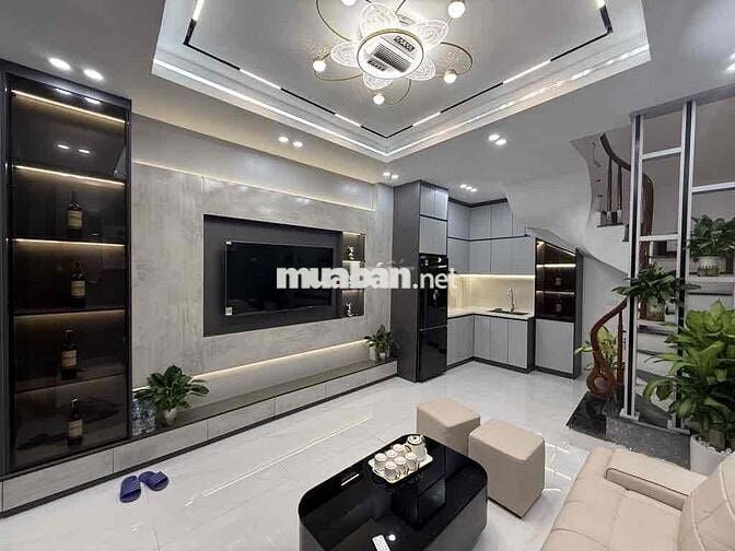 HÀNG XÓM TIMES CITY- NHÀ PHỐ MINH KHAI - 30M RA Ô TÔ ĐỖ - NHỈNH 6 TỶ