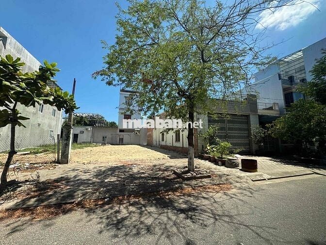 Đất trung tâm Làng Đại Học Đà Nẵng (8x20)