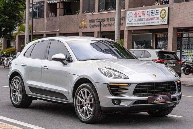 Porsche Macan 2016 màu bạc bản full siêu đẹp