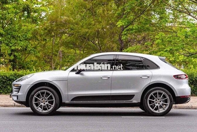 Porsche Macan 2016 màu bạc bản full siêu đẹp
