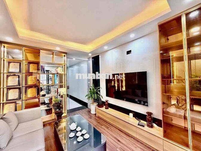 Bán nhà phố Chùa Quỳnh, ô tô, kinh doanh, ngõ thông, 6.x tỷ