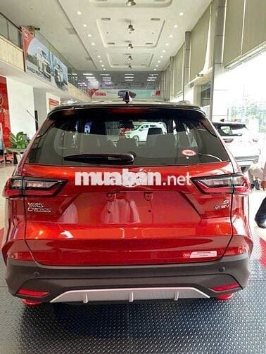 TOYOTA YARIS CROSS 2025