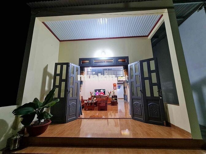Cho thuê nhà gần ĐH Tây Nguyên có nội thất