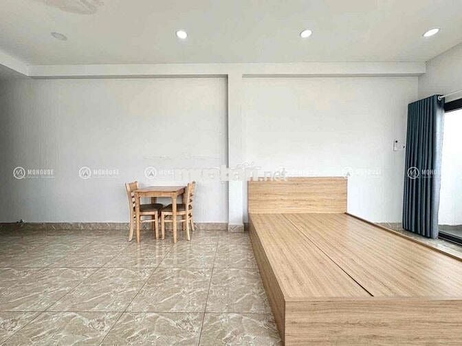 Penthouse ban công, full nội thất, phòng rộng 45m2 ngay Aeon Tân Phú