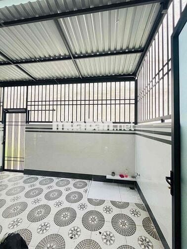 🌻CHO THUÊ NHÀ TRỆT 3 LẦU MỚI ĐẸP TRỤC CHÍNH ĐƯỜNG D1 KDC HỒNG LOAN