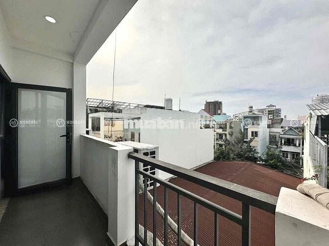 Penthouse ban công, full nội thất, phòng rộng 45m2 ngay Aeon Tân Phú