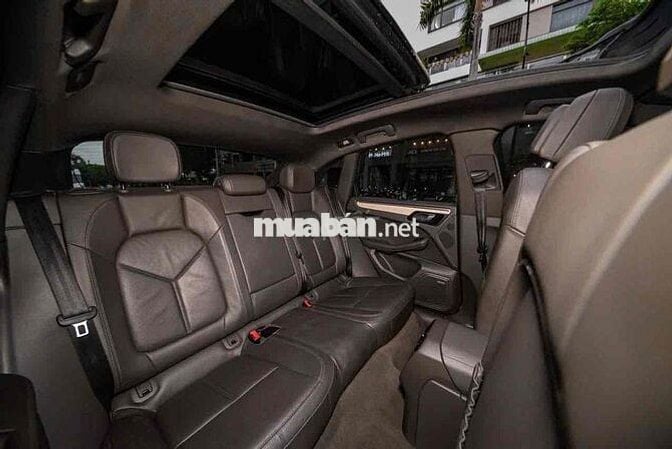 Porsche Macan 2016 màu bạc bản full siêu đẹp