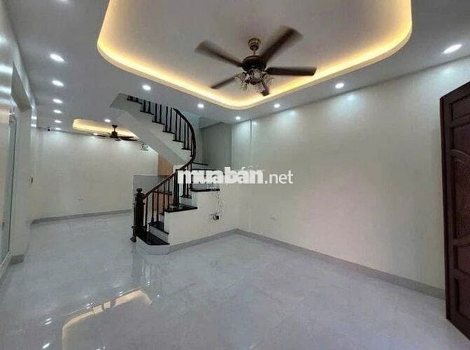 🏡 Nhà ĐÔNG LA ĐẠI THÀNH – NHỈNH 4 Tỷ - 60M2 – Ô ĐỖ CỬA