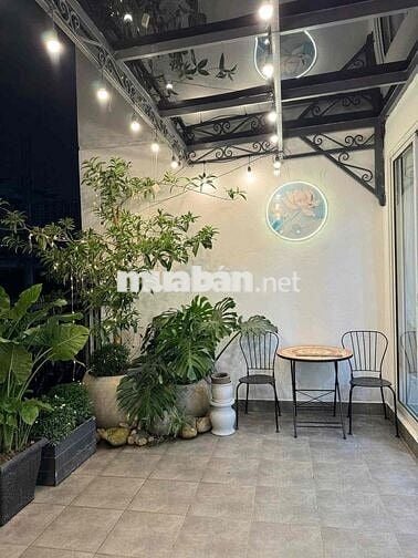 100m2 chung cư cao cấp 250 Minh Khai với 3 ngủ sổ đỏ nhà cực đẹp .