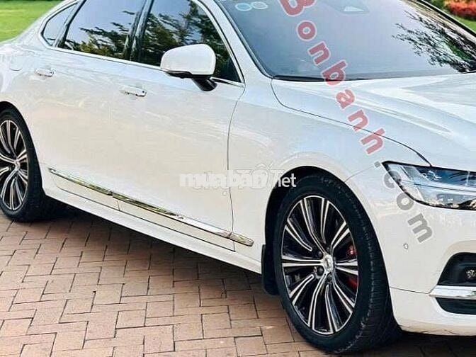 Volvo S90 LWB Ultimate B6 AWD 2022 màu trắng