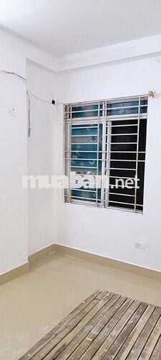 Chính chủ cho thuê căn hộ CCMN 60m2 2N1WC trong trường Đại học HN