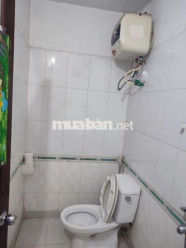 Chính chủ cho thuê căn hộ CCMN 60m2 2N1WC trong trường Đại học HN