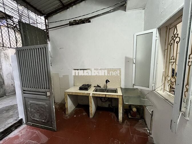 Chính chủ cho thuê nhà cấp 4 - SN 23, ngõ 281 Vĩnh Hưng