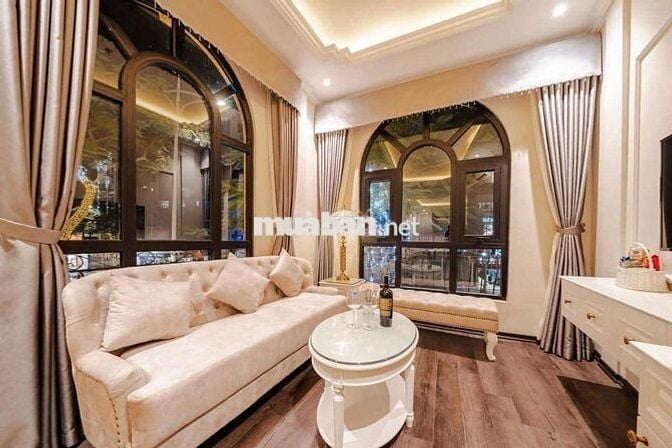 Siêu Phẩm Nguyễn Văn Cừ Long Biên Thu 800tr/tháng 320m2 264Ty mặt 11m