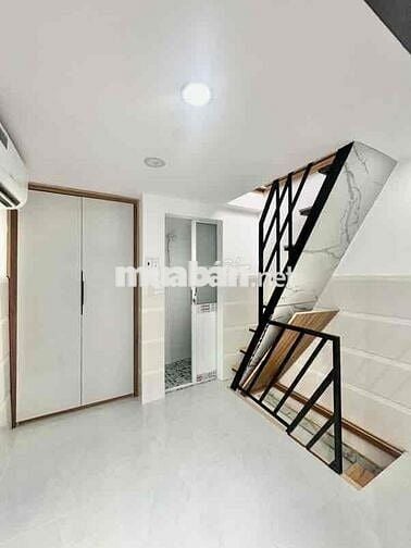 Bán nhà Đường số 7 - 3 bước ra tới Phạm Văn Đồng bà Nguyễn Kiệm
