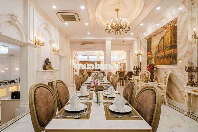 Siêu Phẩm Nguyễn Văn Cừ Long Biên Thu 800tr/tháng 320m2 264Ty mặt 11m