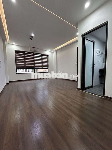 CHO THUÊ NHÀ NGUYÊN CĂN 6T THANG MÁY MẶT PHỐ HOÀNG MAI