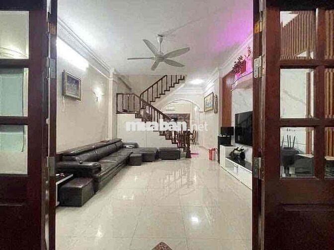 Bán nhà Đường Láng Đống Đa S78m 4T Giá 9.75 tỷ