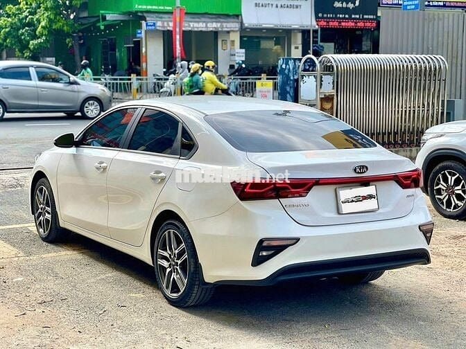 Kia Cerato 2021 1.6 AT DELUXE
