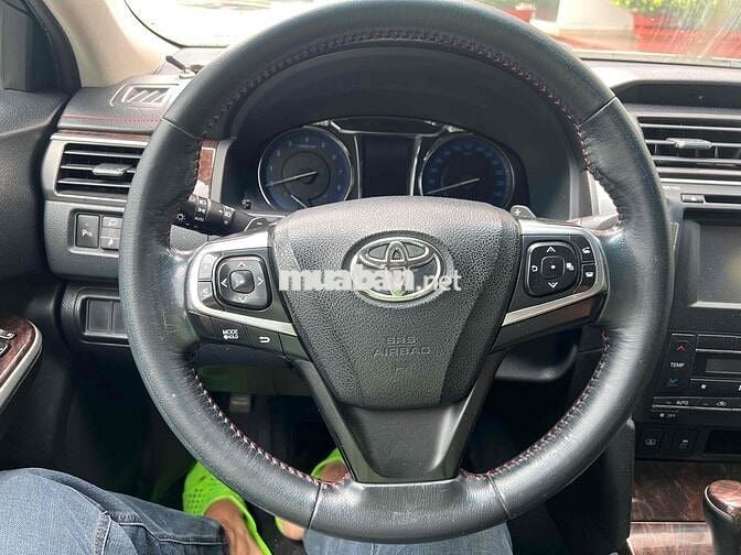 Toyota Camry 2015 2.5Q - 98000 km