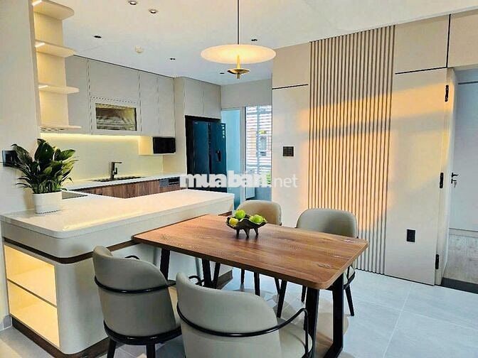 Nóng ! Bán gấp căn hộ Saigon South 2PN lầu cao view thoáng,nhà mới 99%