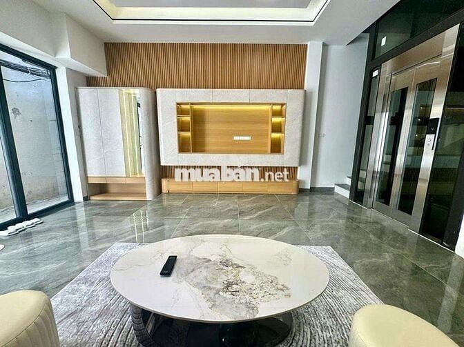 Tây Sơn - Ngã Tư Sở - 45m * 6 tầng thang máy, chỉ 25m ra phố