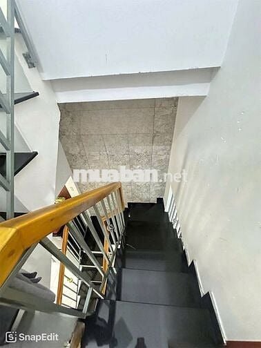Bán nhà CMT8, 33m²  5 tầng 4pn hẻm xe hơi, QUẬN TÂN bÌNH