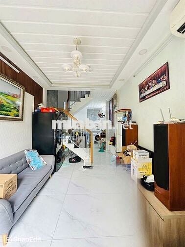 Bán nhà CMT8, 33m²  5 tầng 4pn hẻm xe hơi, QUẬN TÂN bÌNH