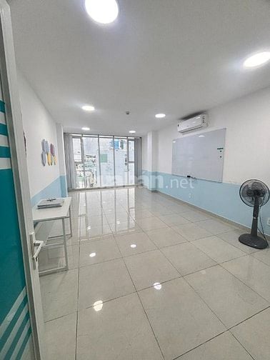 CHO THUÊ TÒA NHÀ MẶT TIỀN 124 LÊ QUANG ĐỊNH PHƯỜNG 14 QUẬN BÌNH THẠNH