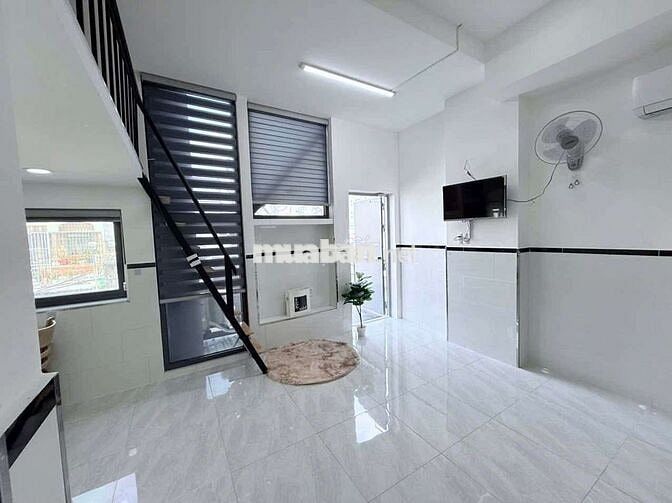 KHAI TRƯƠNG CHDV CÓ GÁC NGAY ĐH UTH, NGOẠI THƯƠNG, HUETCH Ở 4NG4XE