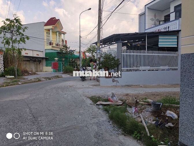 Cho thuê nhà trệt lầu khu dân cư Bình Nhựt