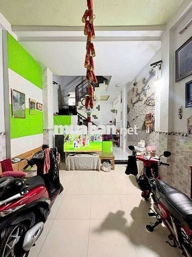 NHÀ 3 TẦNG ĐẸP — TÂN KỲ TÂN QUÝ PHƯỜNG BÌNH HƯNG HÒA (4m x 11m)