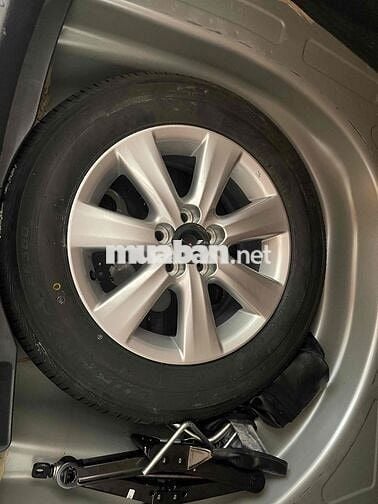 Toyota Corolla Altis 2013 1.8G MT - 74000 km