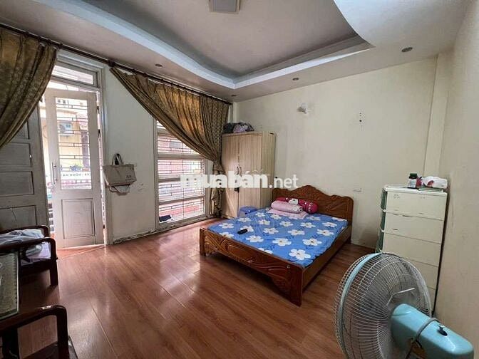 NHÀ LK XA LA - VỊ TRÍ ĐẸP KINH DOANH VỊ - MT 5m - GIÁ TỐT